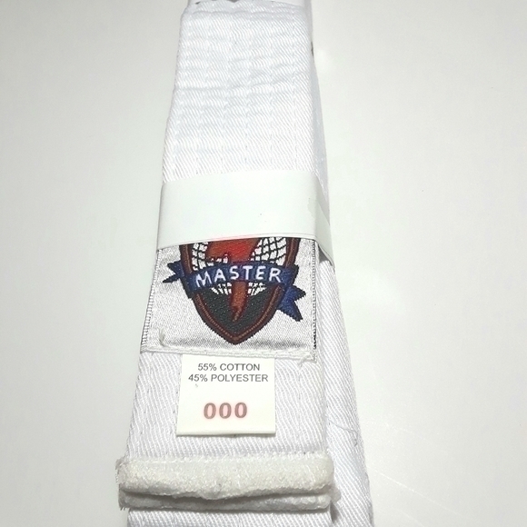 Master 7 Martial Arts White Belt - Picture 1 of 5